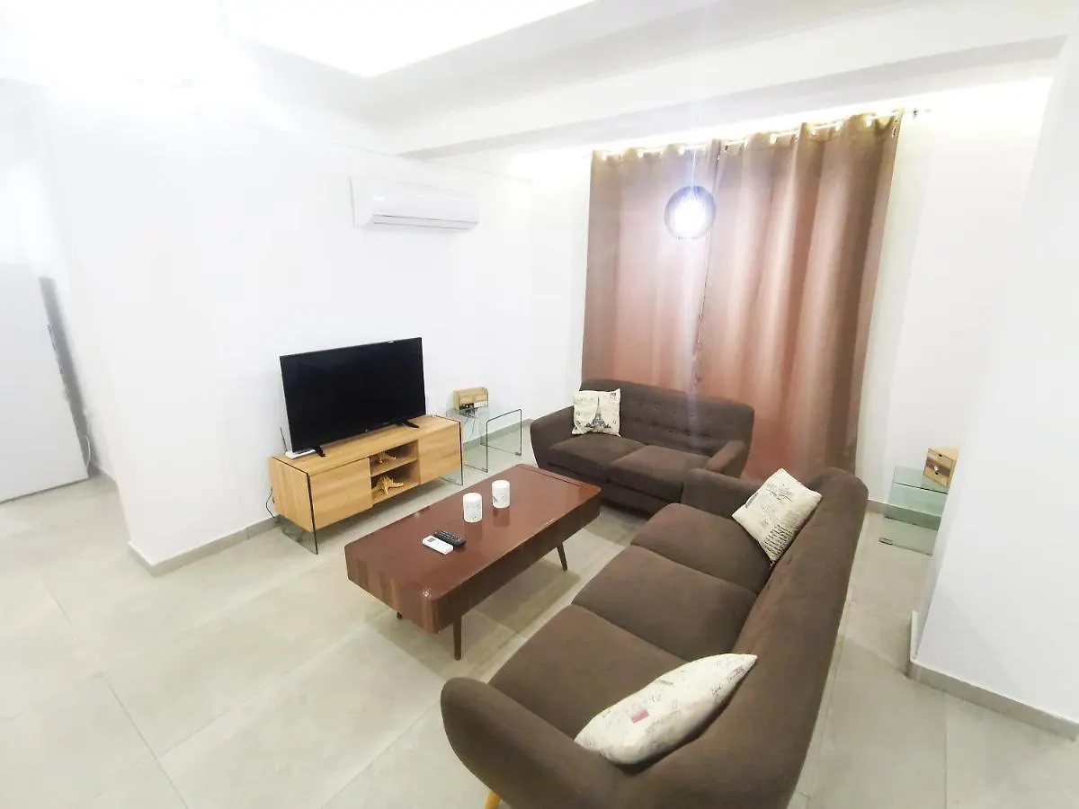 Sandy Bottoms Beach Apartment Larnaca